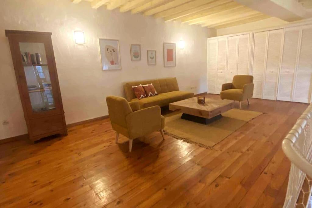 Grand Duplex Lumineux-Hyper Centre Apartment Arles Exterior photo