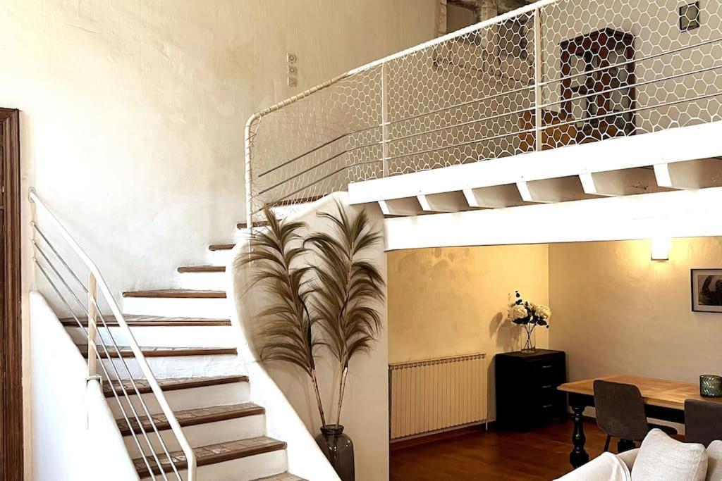 Grand Duplex Lumineux-Hyper Centre Apartment Arles Exterior photo